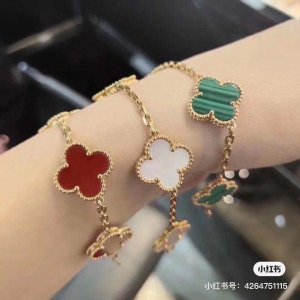 Best Selling Van Cleef & Arpels Necklace Gold Collection