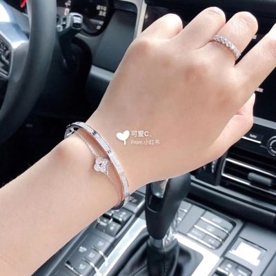 High Quality Cartier Bracelet Silver Classic Luxury