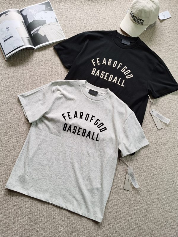 Luxury Fear Of God Short Sleeves Gray Cotton Print Collection