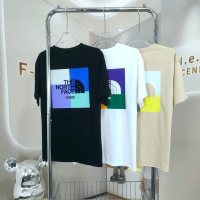 Luxury The North Face T-Shirt Gray Logo Style