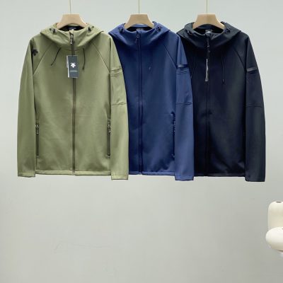 High Quality Descente Coats Gray Fleece Urban Style