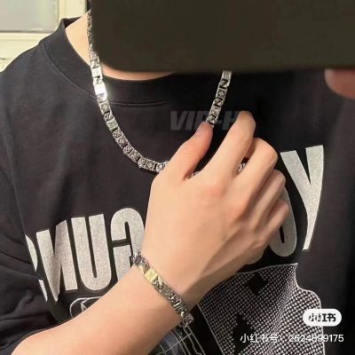 High Quality Louis Vuitton Bracelet Monogram Style