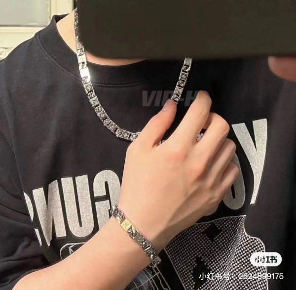 High Quality Louis Vuitton Bracelet Monogram Style