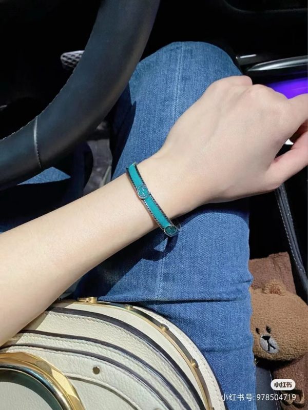 High Quality Gucci Bracelet Silver Luxury