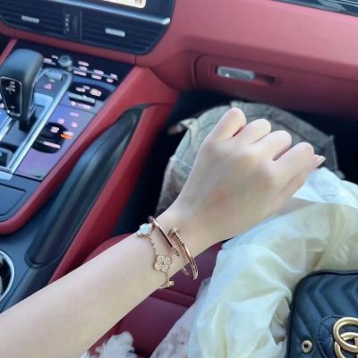 High Quality Cartier Bracelet Gold Classic Luxury
