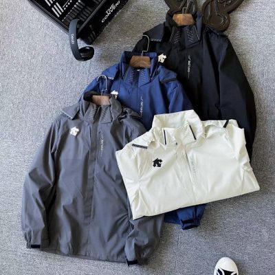 Best Selling Descente Coat Black Classic Luxury