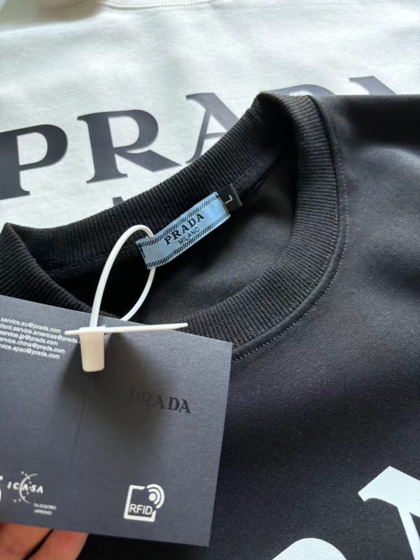 High Quality Prada Sweatshirts Black Classic Style