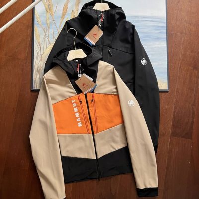 Luxury Mammut Jackets Black Fleece Collection