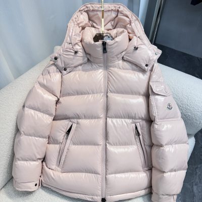 Best Selling Moncler Jackets Green Nylon Classic Collection