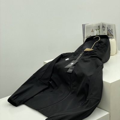 High Quality Descente Coats Black Fleece Classic Style