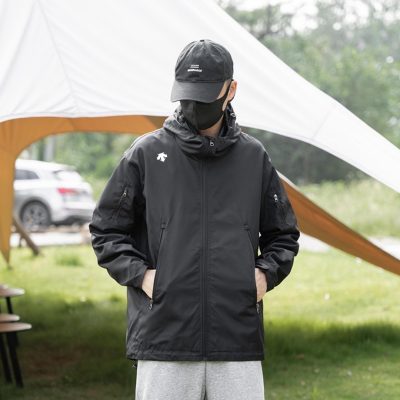 Premium Descente Coats Black Breathable Collection