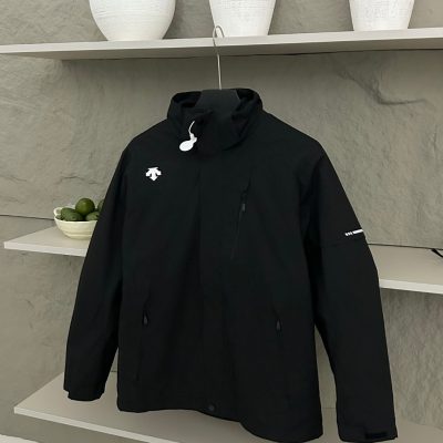 Premium Quality Descente Jackets Black Fleece Classic Collection