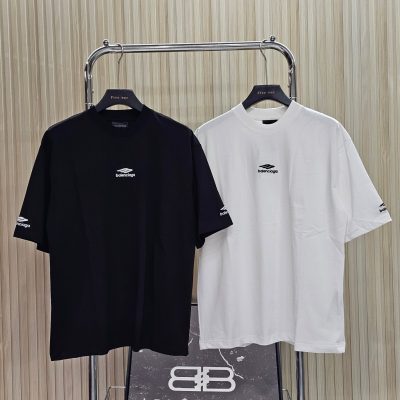 Luxury Balenciaga Short Sleeves Black Logo Luxury