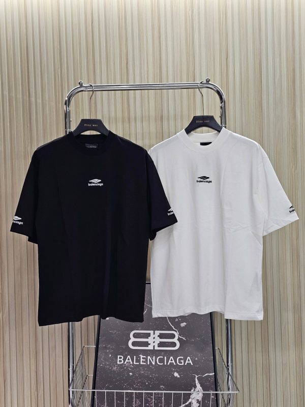 Luxury Balenciaga Short Sleeves Black Logo Luxury