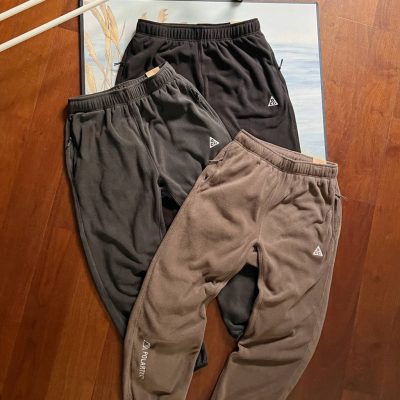 High Quality Nike Suits Black Fleece Classic Style