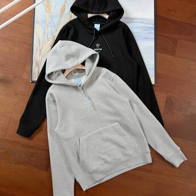 Premium Nike Sweatshirts Black Fleece Logo Collection