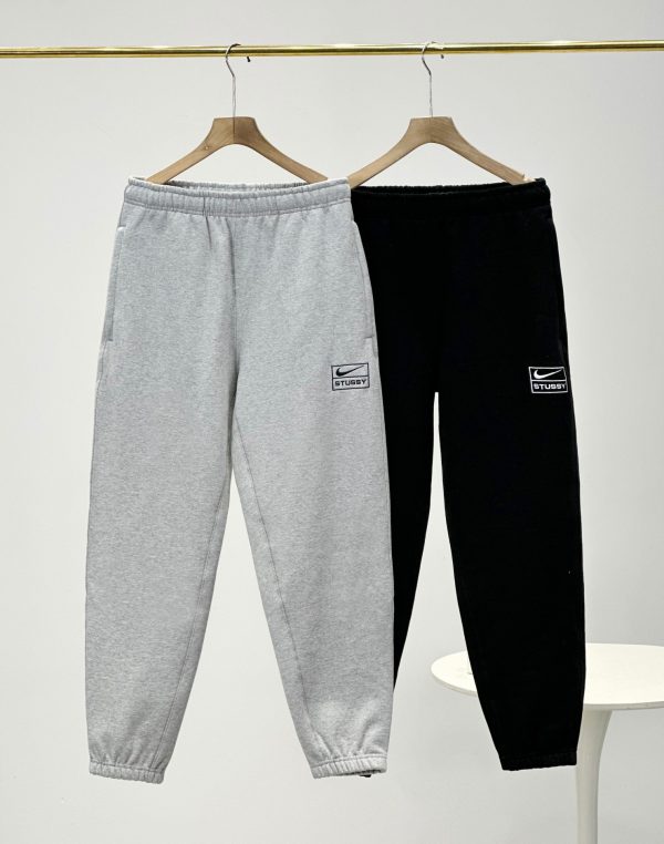 Premium Quality Nike Trousers Gray Fleece Solid Collection
