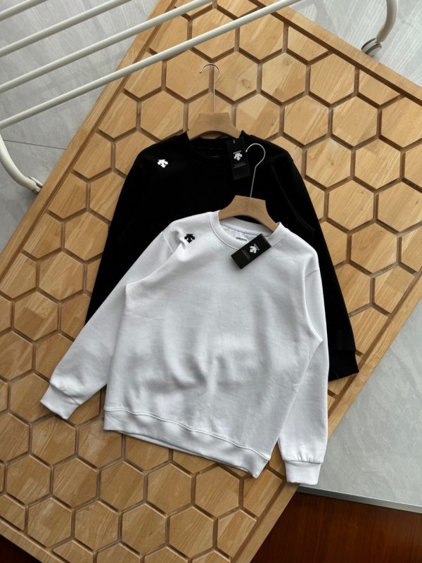 Luxury Descente Long Sleeves White Cotton Casual Style