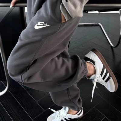 High Quality Nike Sweatpants Gray Fleece Print Style