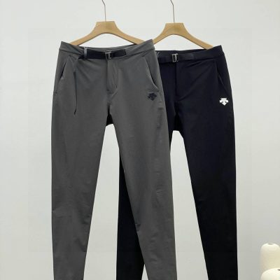 High Quality Descente Trousers Black Casual Collection