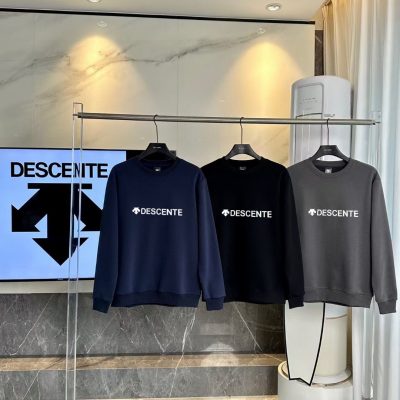 Best Selling Descente Sweatshirts Red Fleece Classic Style