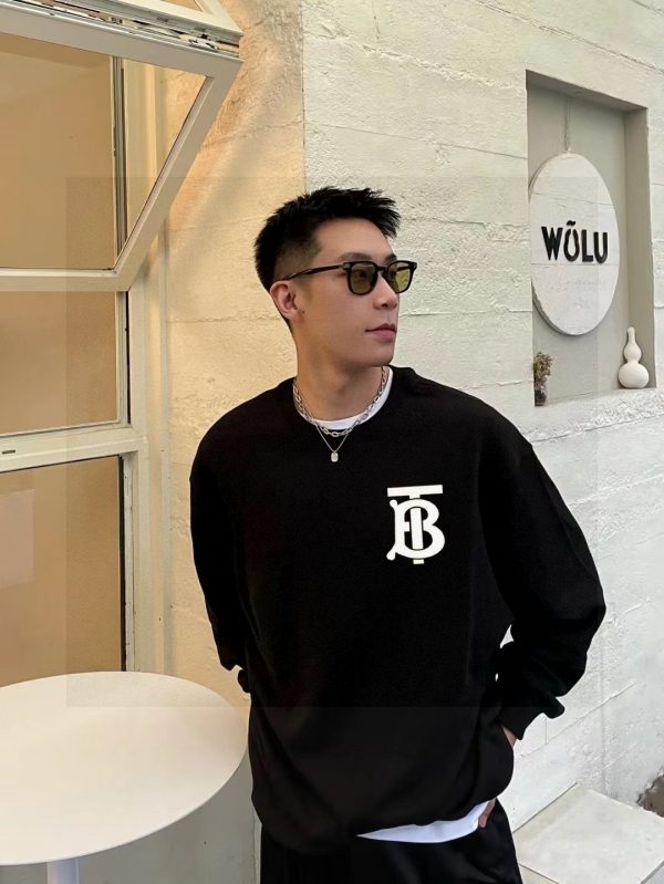 Luxury Burberry Sweatshirts Black Fleece Print Style