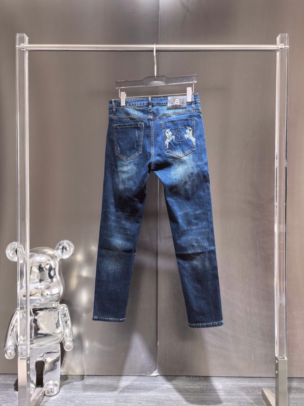 Best Selling Burberry Jeans Denim Washed Luxury