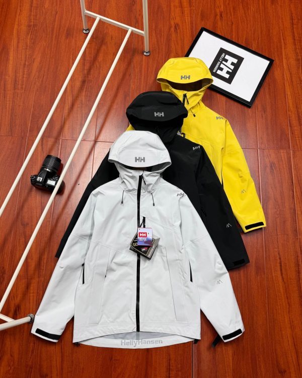 Premium Helly Hansen Jackets Black Elegant Collection