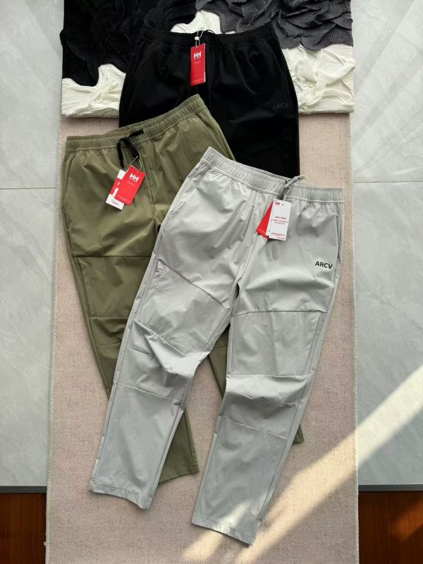 Luxury Helly Hansen Trousers Black Urban Luxury