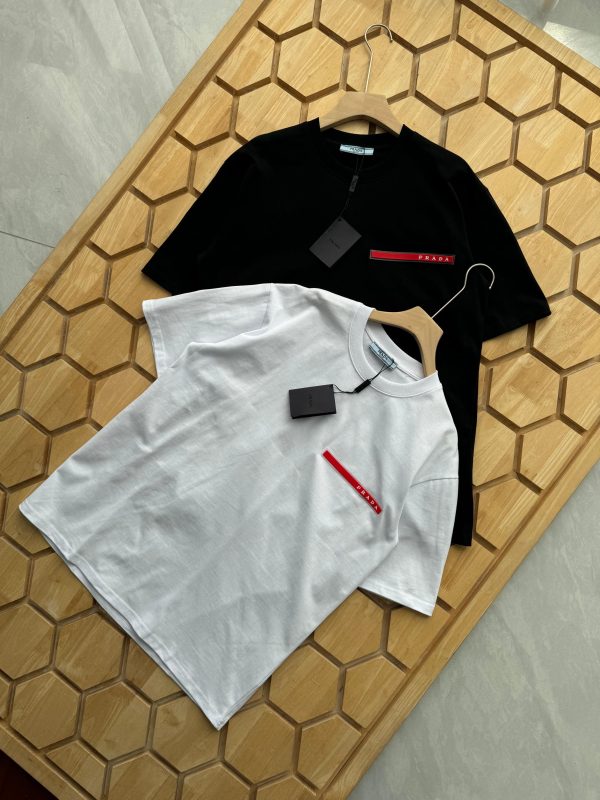 Luxury Prada Short-Sleeved Shirt Red Breathable Style