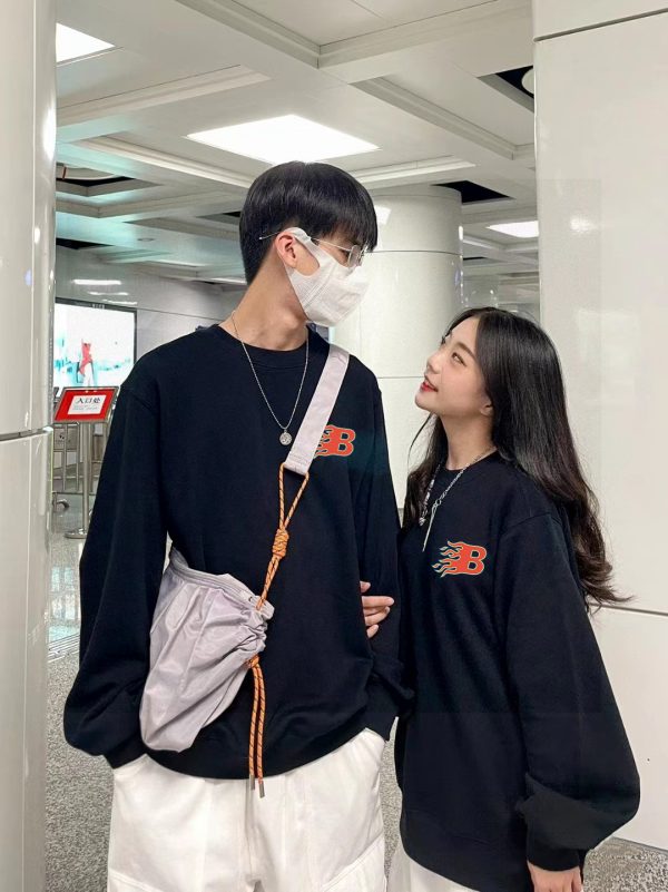 Premium Balenciaga Sweatshirts Black Fleece Print Collection