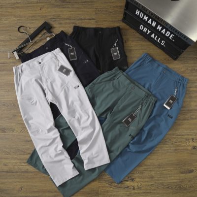 Luxury Helly Hansen Trousers Black Knit Style