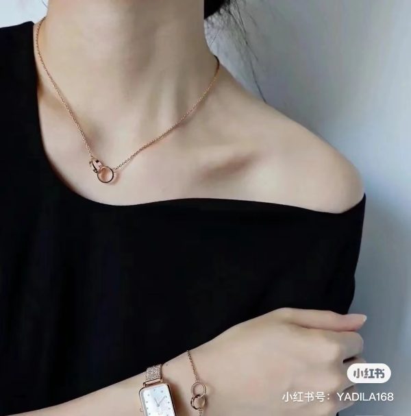 Luxury Cartier Necklace Gold Classic Collection