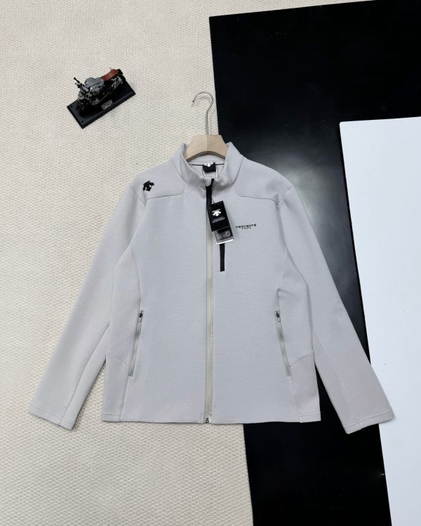 Premium Descente Coat Black Logo Style
