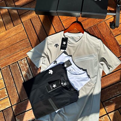 High Quality Descente Short Sleeves Black Silk Breathable Collection