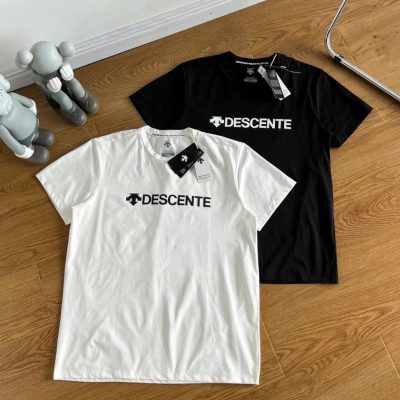 Luxury Descente Short Sleeves Black Polyester Logo Collection