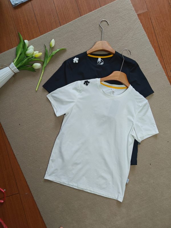 Luxury Descente Short Sleeves Black Cotton Casual Collection