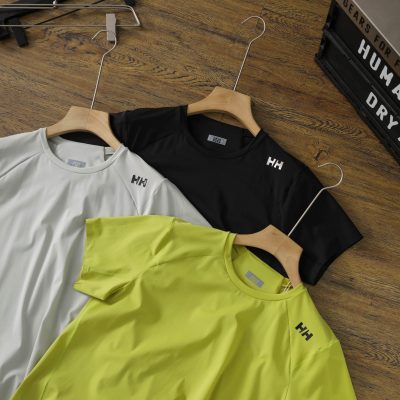 Luxury Helly Hansen Short Sleeves Black Casual Luxury