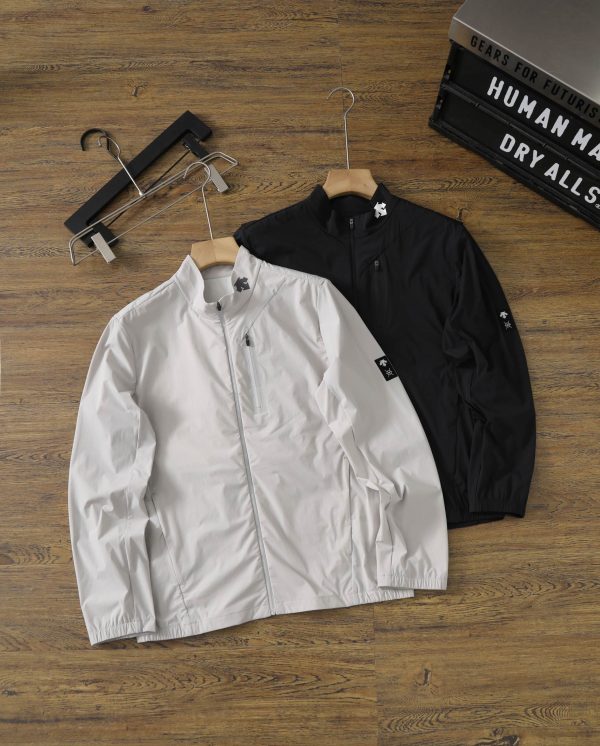 Premium Descente Coat Black Style