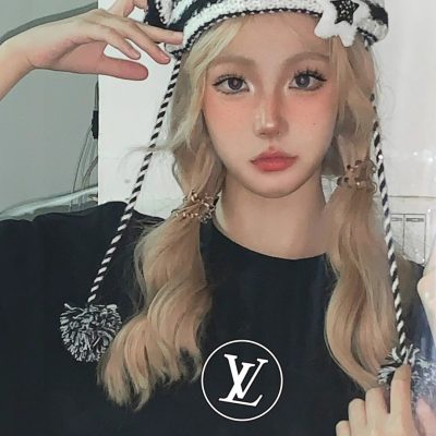 High Quality Louis Vuitton Short Sleeves Black Cotton Logo Style