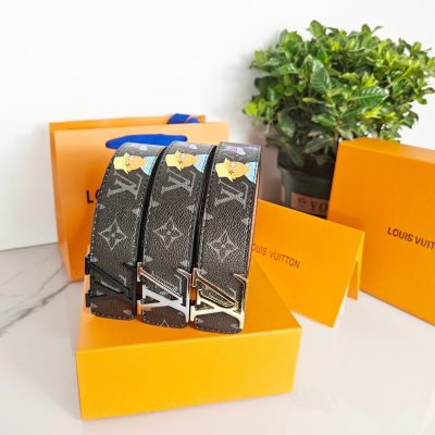 Premium Quality Louis Vuitton Belt Black Classic Style