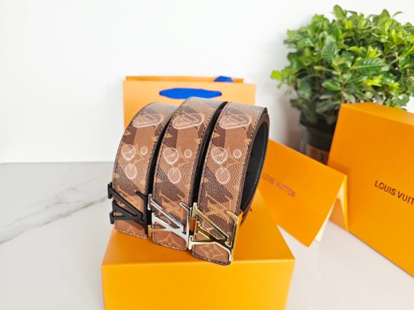 Luxury Louis Vuitton Belt Brown Classic Style