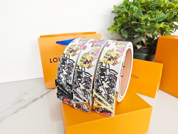 Luxury Louis Vuitton Belt Gold Classic Collection