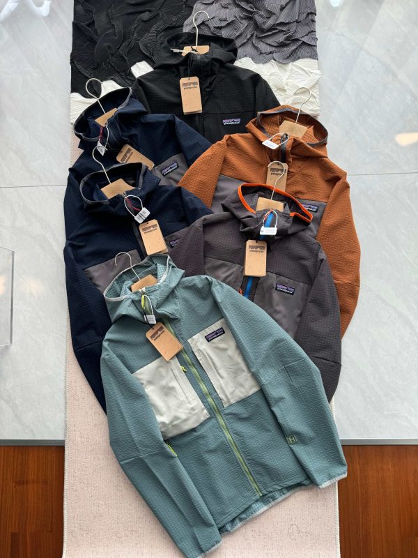 Luxury Patagonia Coats Black Knit Collection