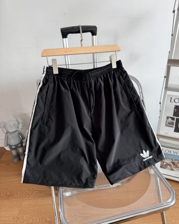Best Selling Balenciaga T-Shirt Black Cotton Logo Luxury