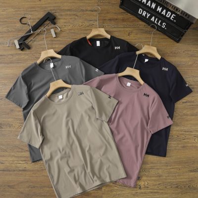 Premium Helly Hansen Short-Sleeved T-Shirt Black Polyester Casual Luxury