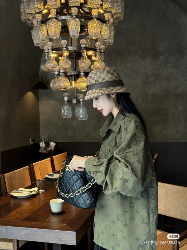Best Selling Louis Vuitton Long-Sleeved Shirt Black Cotton Monogram Collection