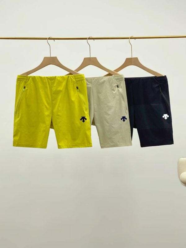 Best Selling Descente Shorts Black Collection