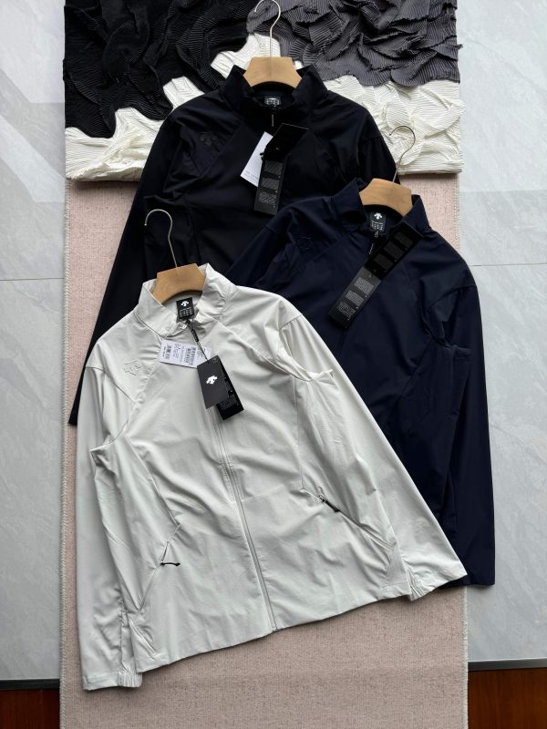 High Quality Descente Coats Black Polyester Classic Style