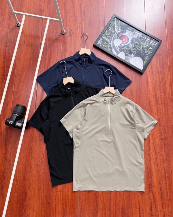 Luxury Lululemon Short-Sleeved Black Polyester Sporty Collection